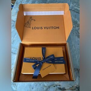 Louis Vuitton box and shipping box